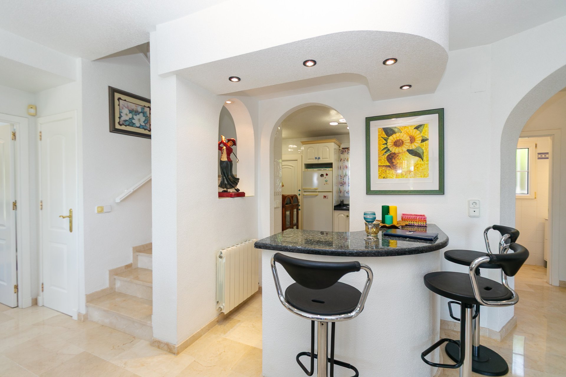 Resale - Villa * - Villamartin * - Rioja