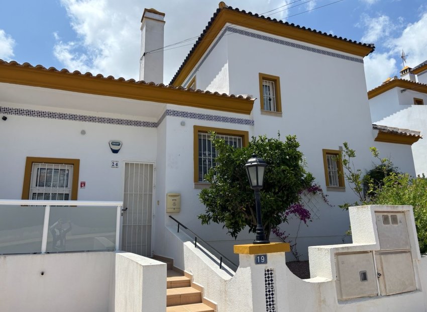 Resale - Villa * - Villamartin * - Villamartin, Orihuela Costa