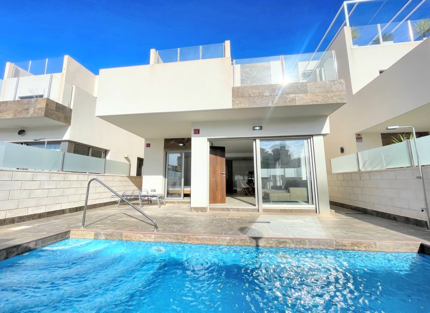 Resale - Villa - Villamartin - Villamartín