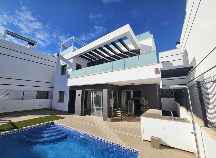 Resale - Villa - Villamartin - Villamartín