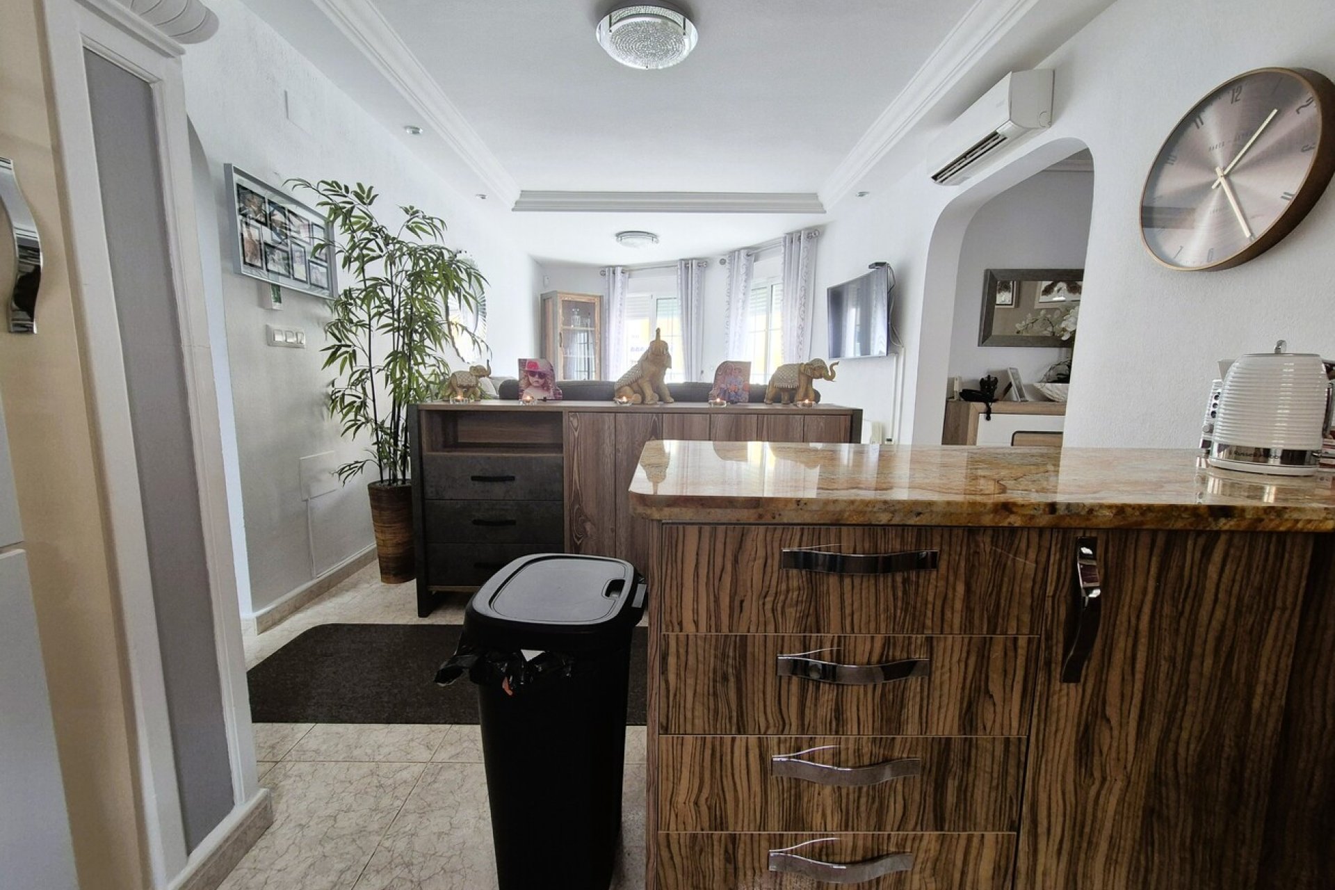 Resale - Villa * - Villamartin * - Villamartín * 