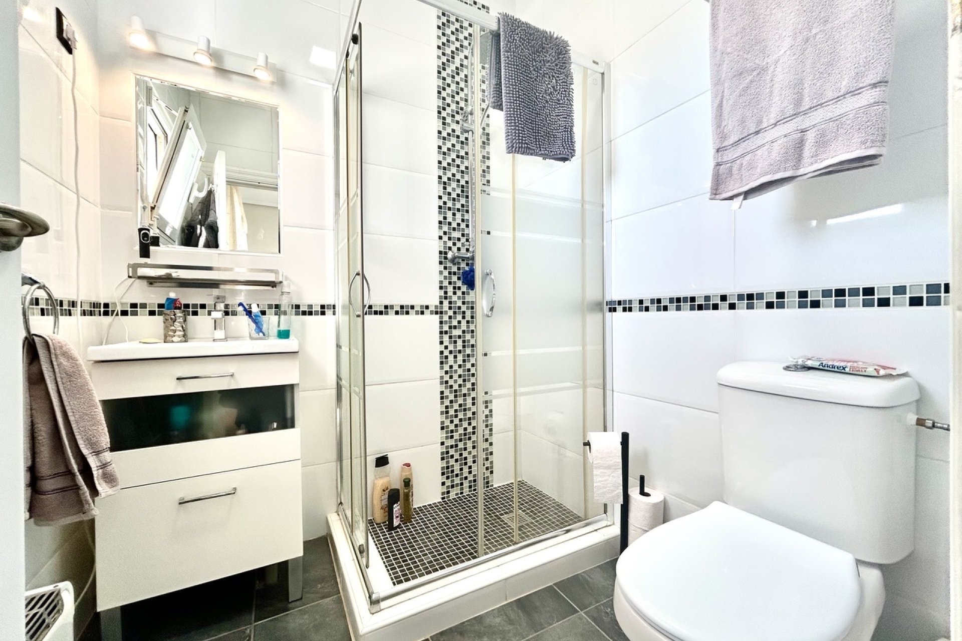 Resale - Villa * - Villamartin * - Villamartín * 