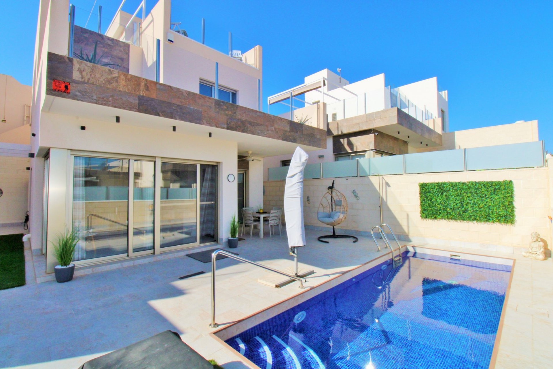 Resale - Villa * - Villamartin * - Villamartín * 