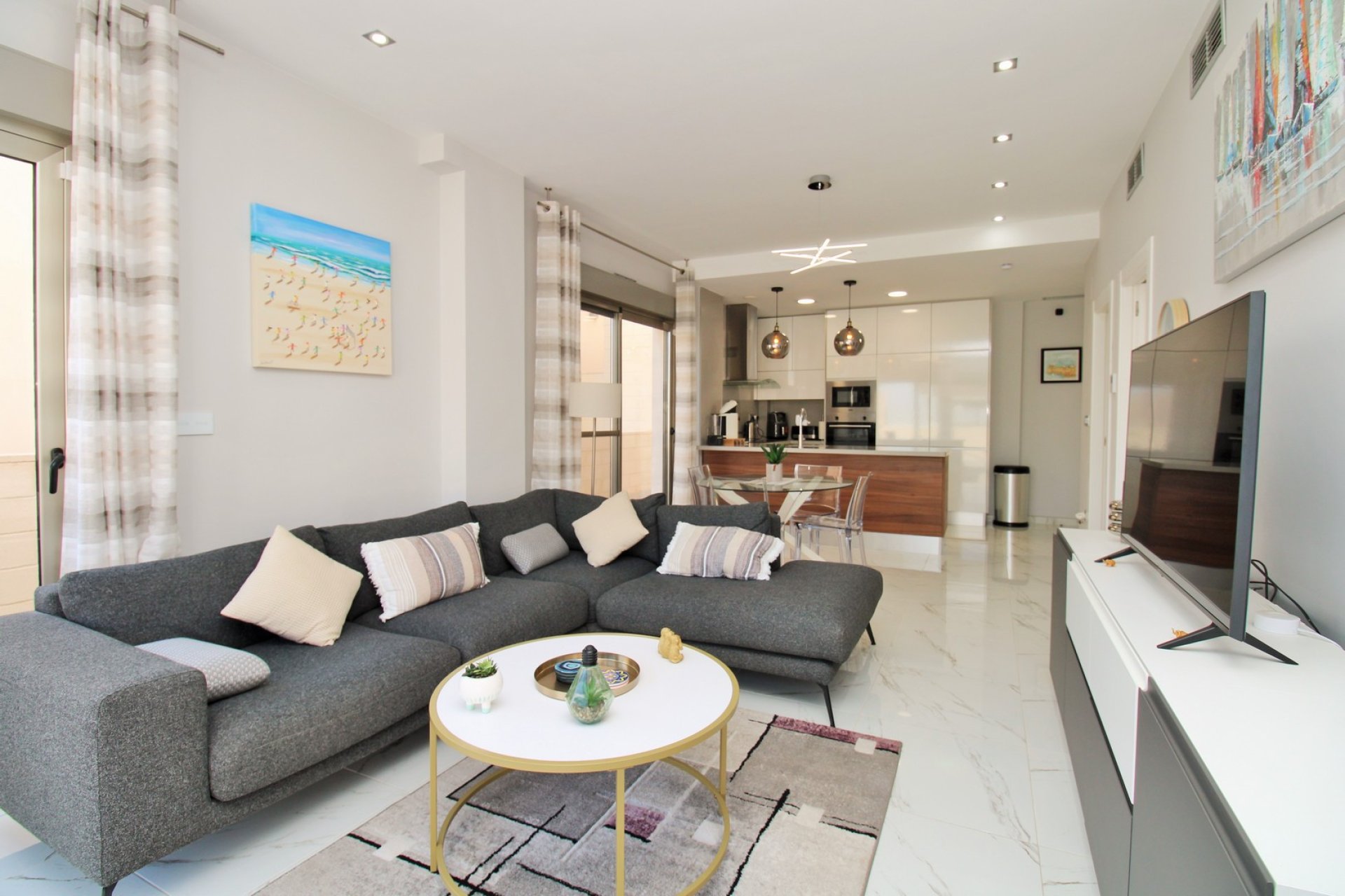 Resale - Villa * - Villamartin * - Villamartín * 