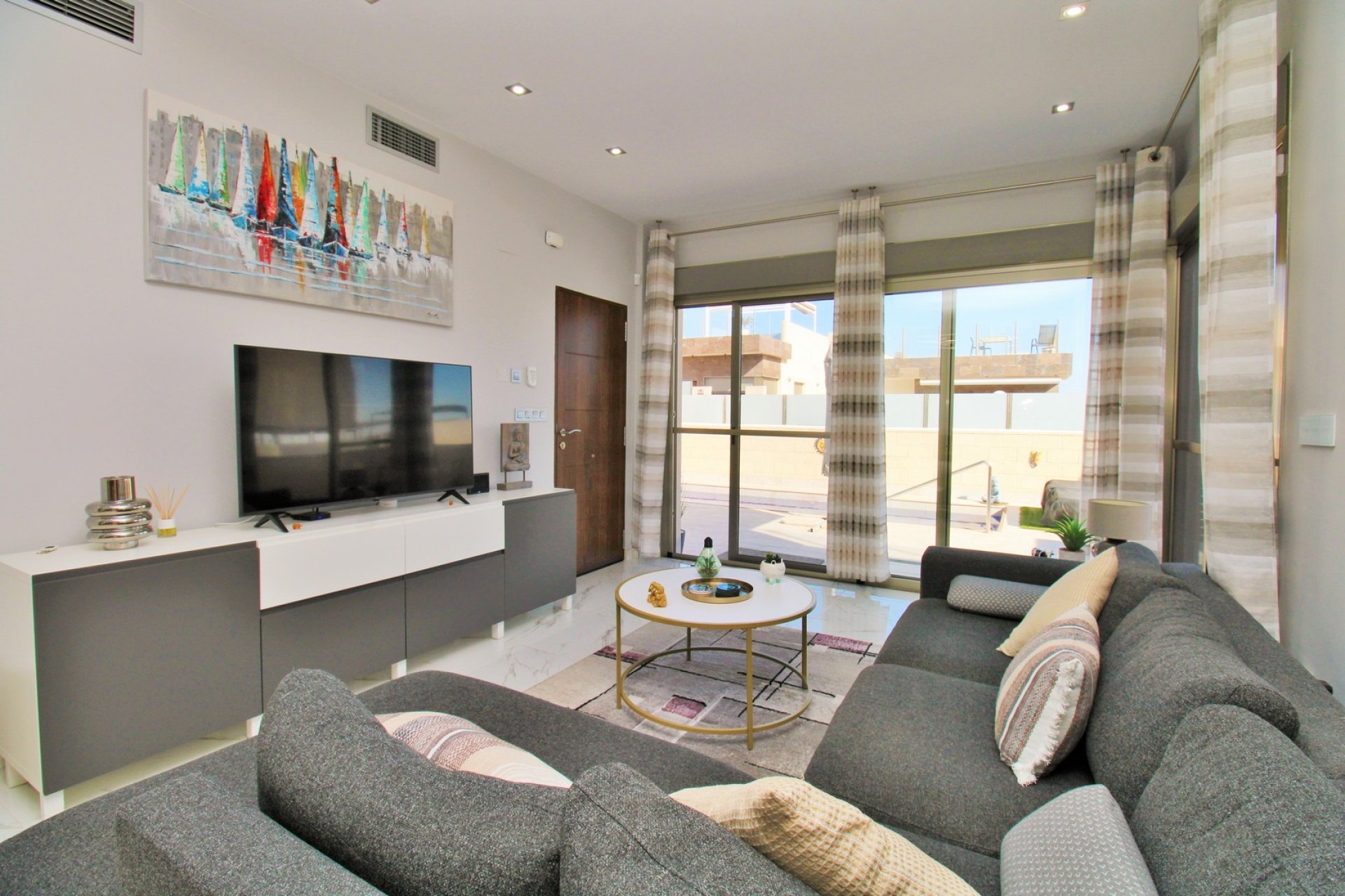 Resale - Villa * - Villamartin * - Villamartín * 