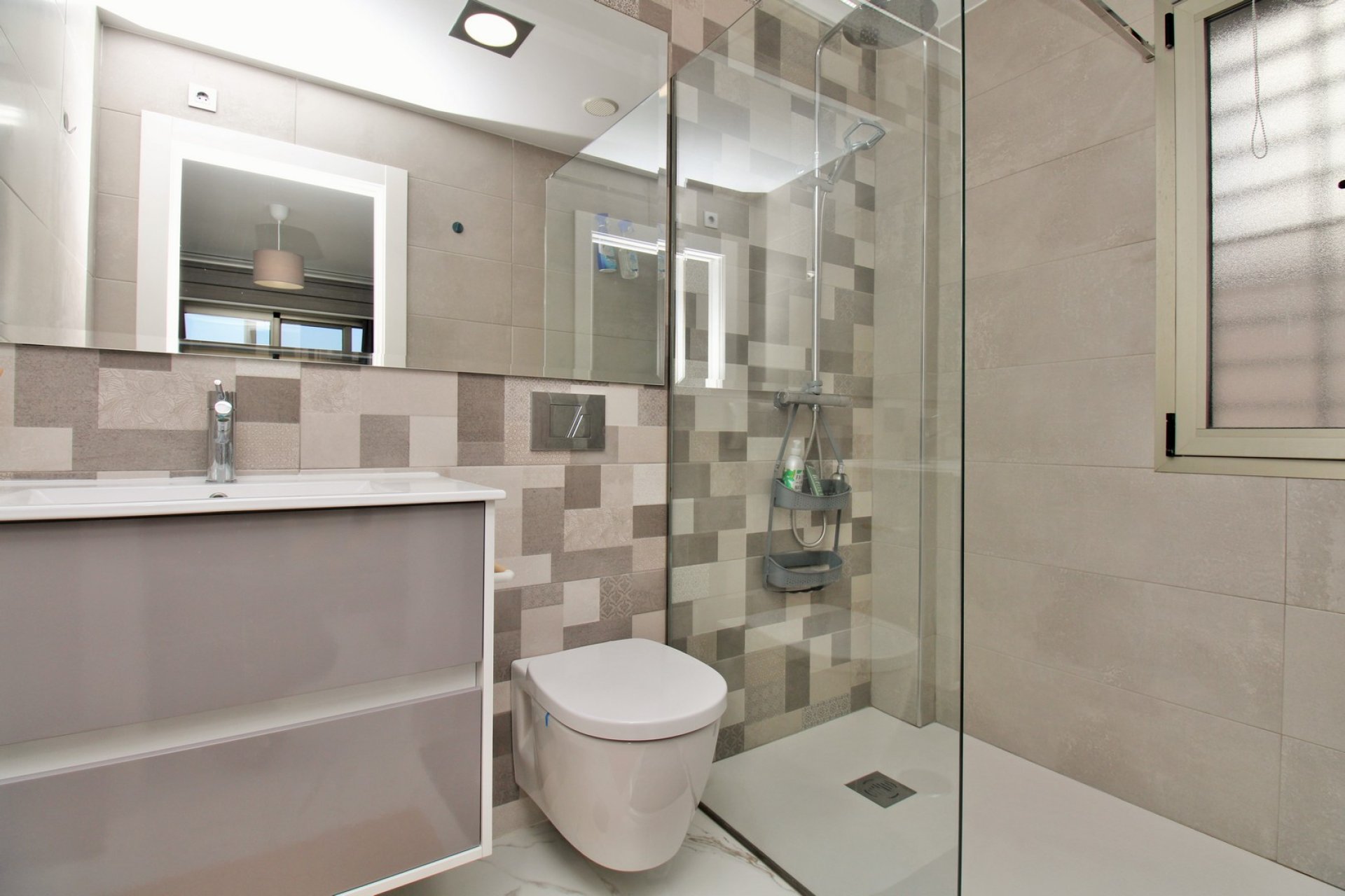 Resale - Villa * - Villamartin * - Villamartín * 