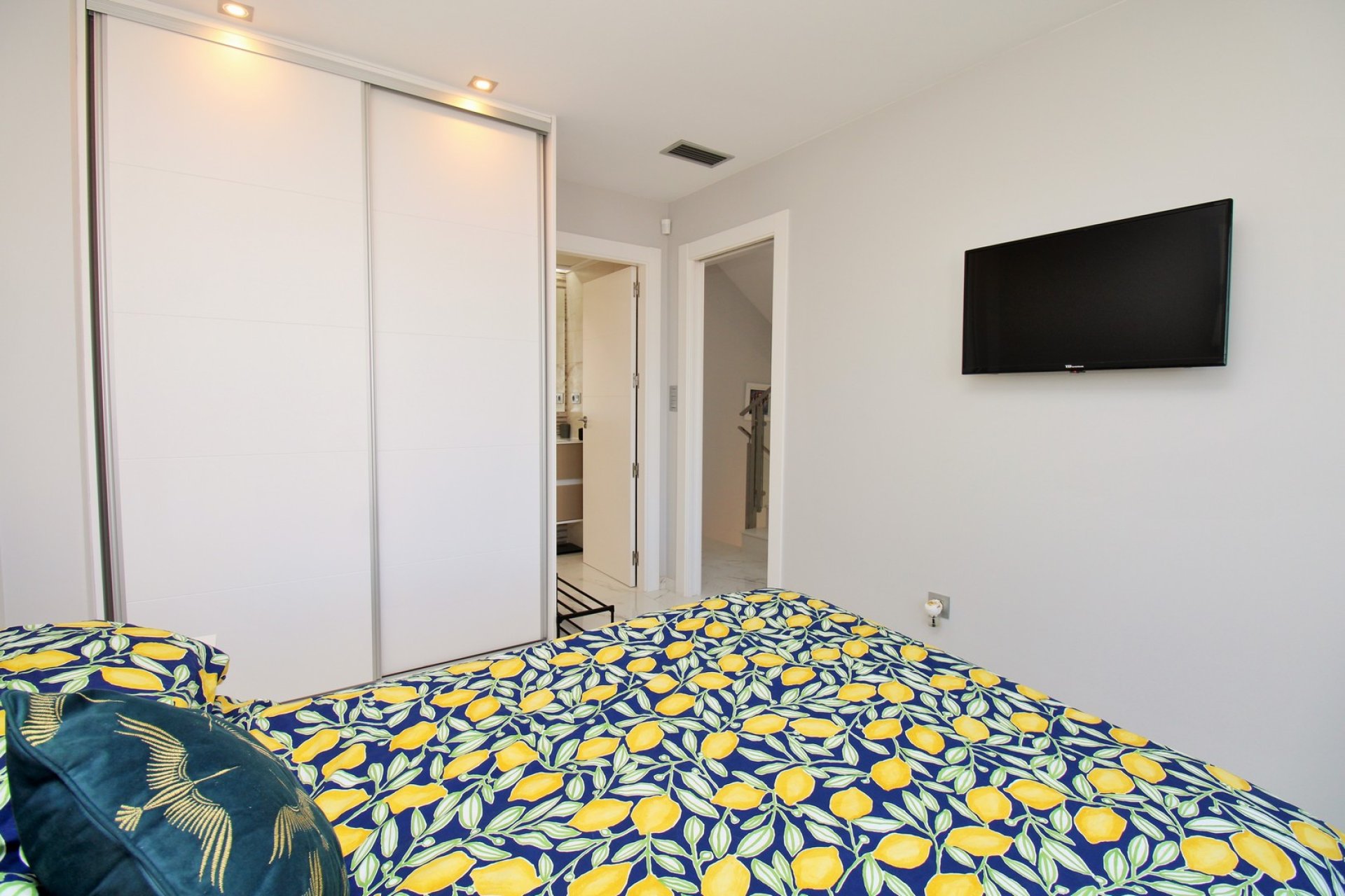 Resale - Villa * - Villamartin * - Villamartín * 