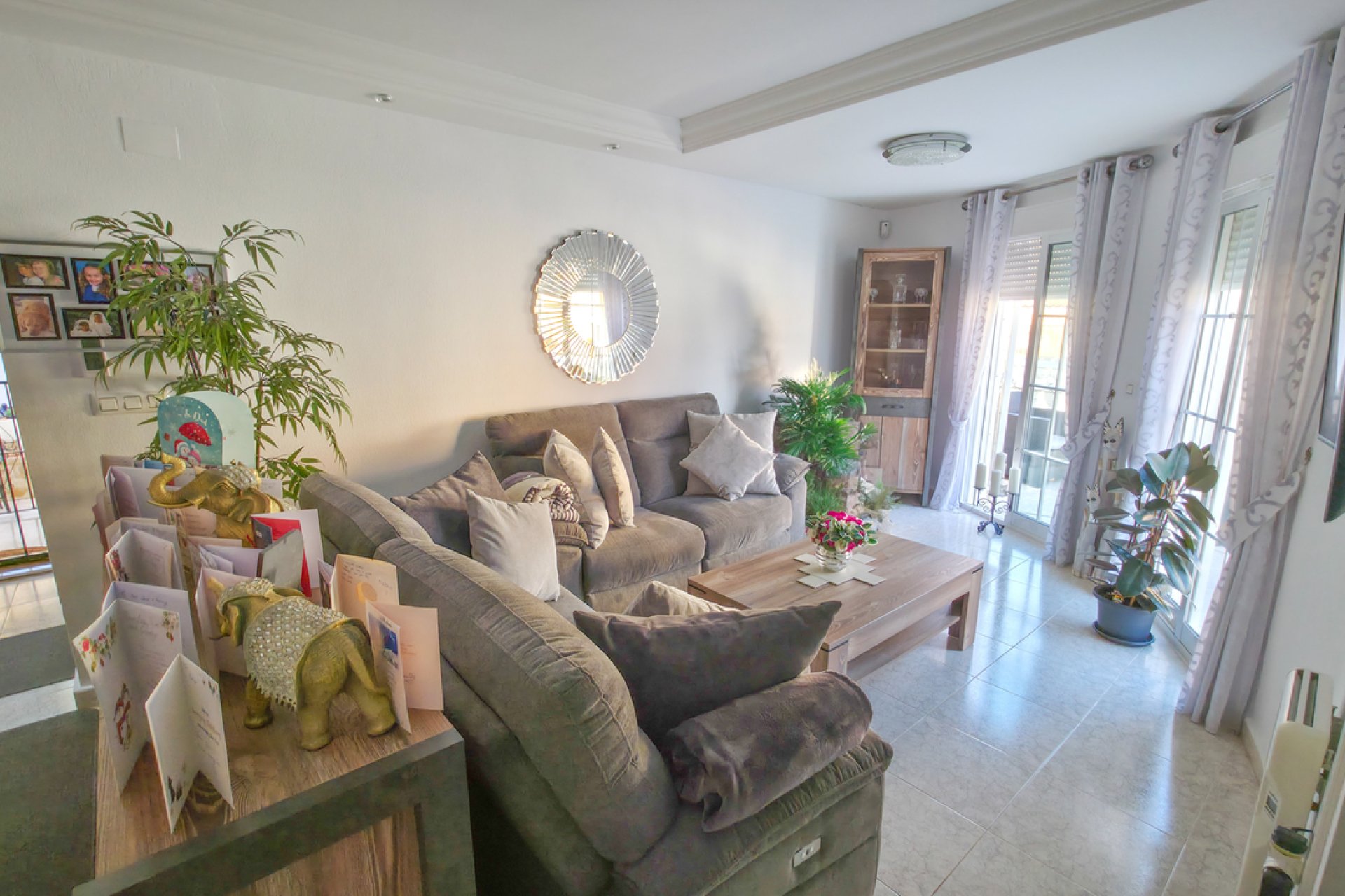 Resale - Villa * - Villamartin * - Villamartín * 