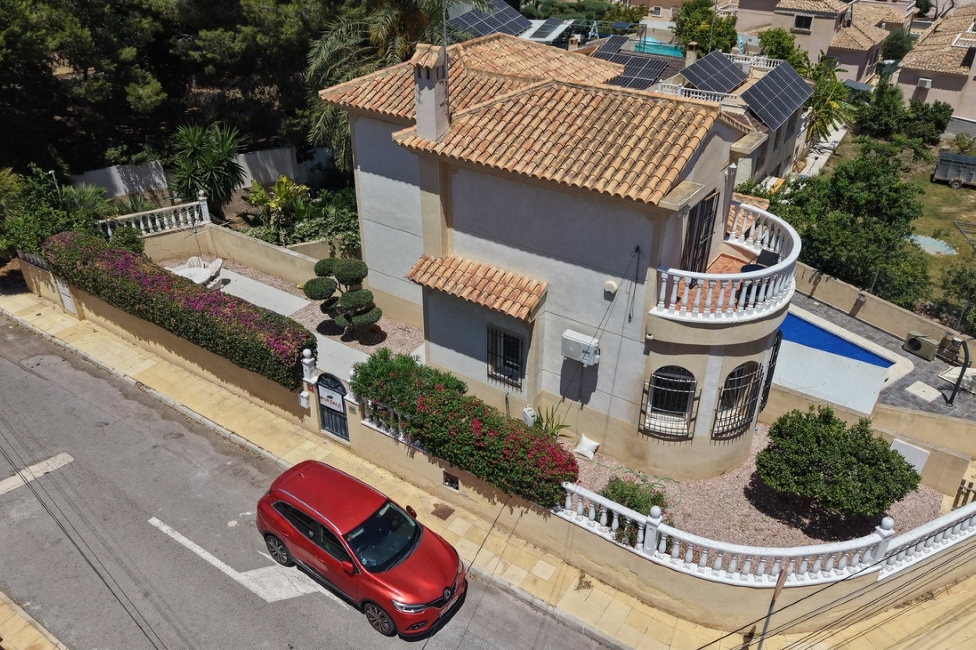 Resale - Villa * - Villamartin * - Villamartín * 