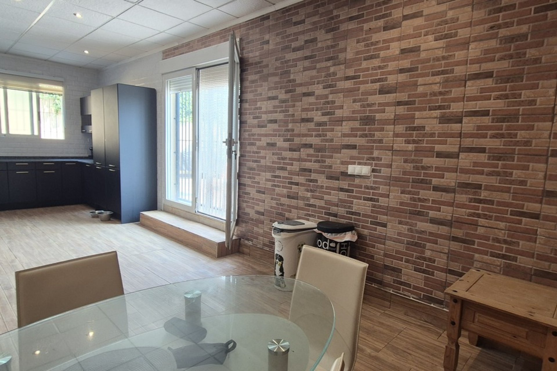 Resale - Villa * - Villamartin * - Villamartín * 