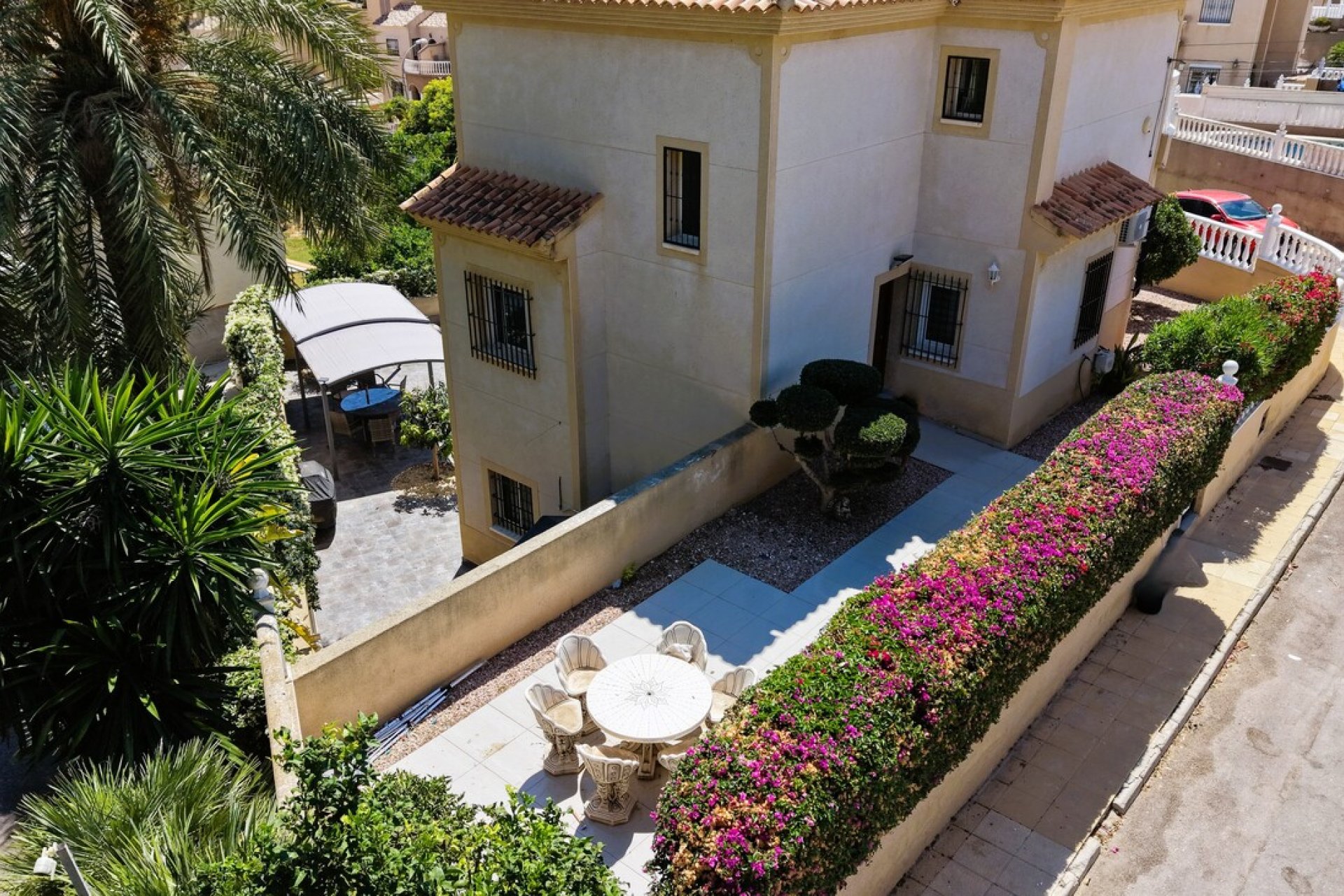 Resale - Villa * - Villamartin * - Villamartín * 