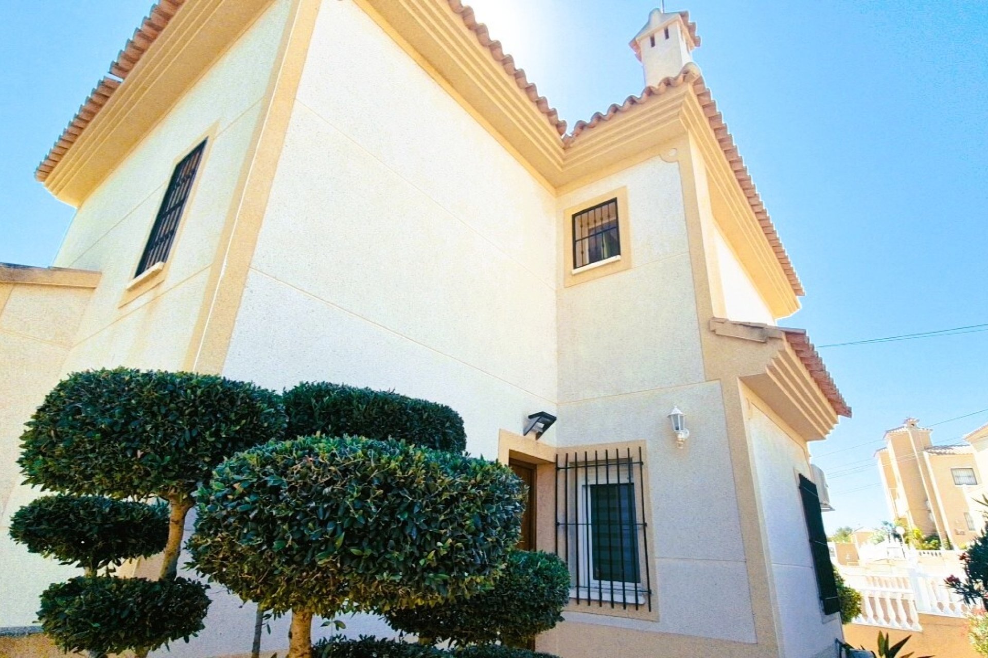 Resale - Villa * - Villamartin * - Villamartín * 