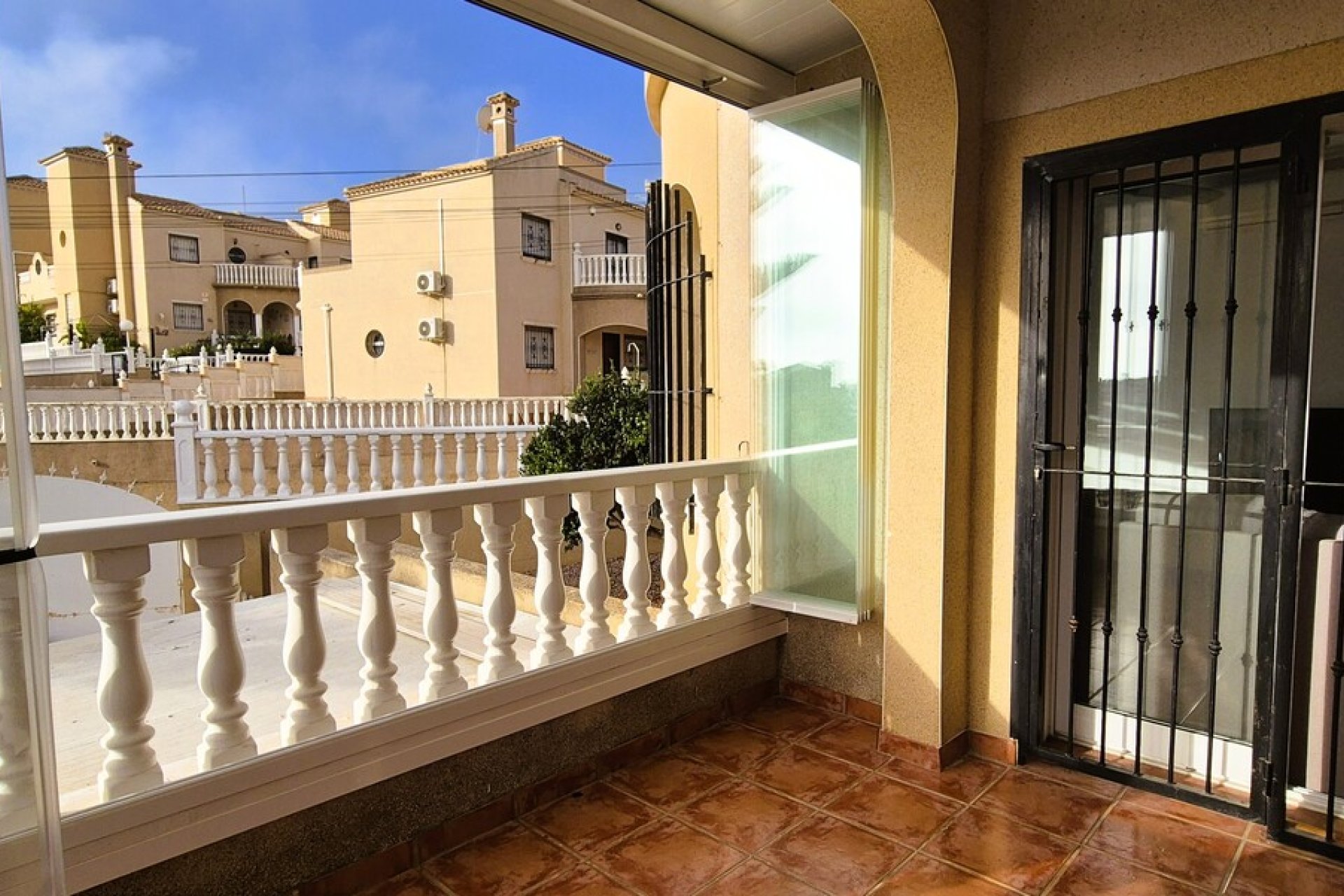 Resale - Villa * - Villamartin * - Villamartín * 