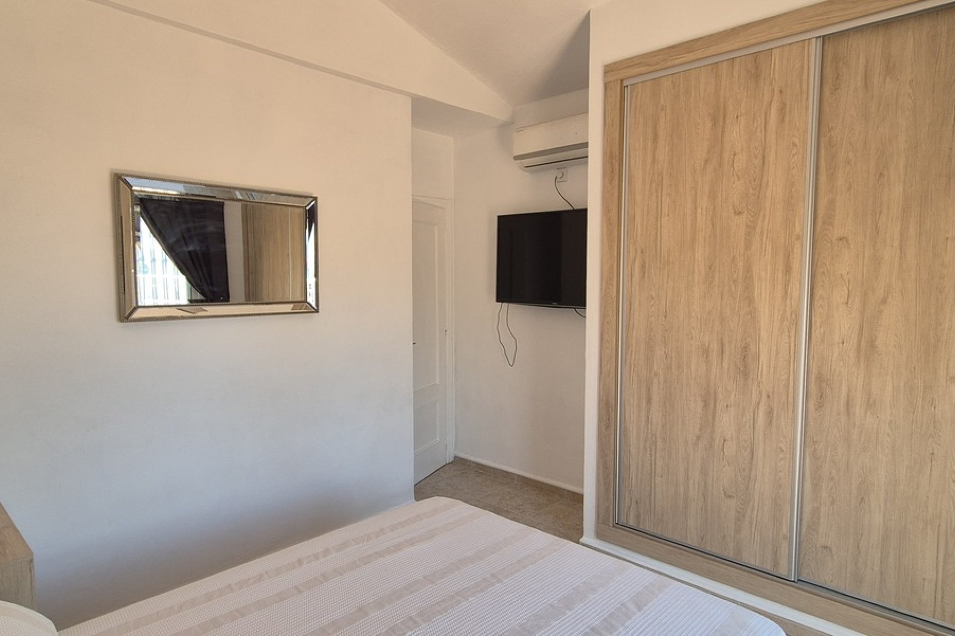 Resale - Villa * - Villamartin * - Villamartín * 
