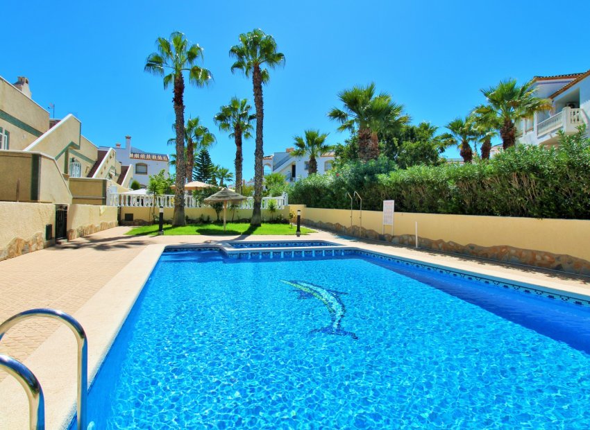 Resale - Villa * - Villamartin * - Villamartín * 