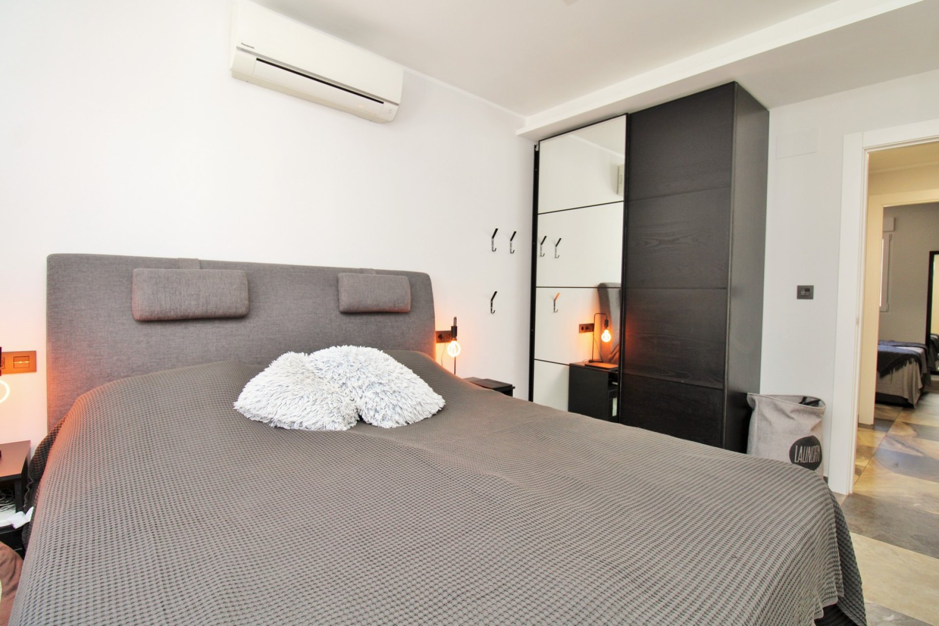 Resale - Villa * - Villamartin * - Villamartín * 