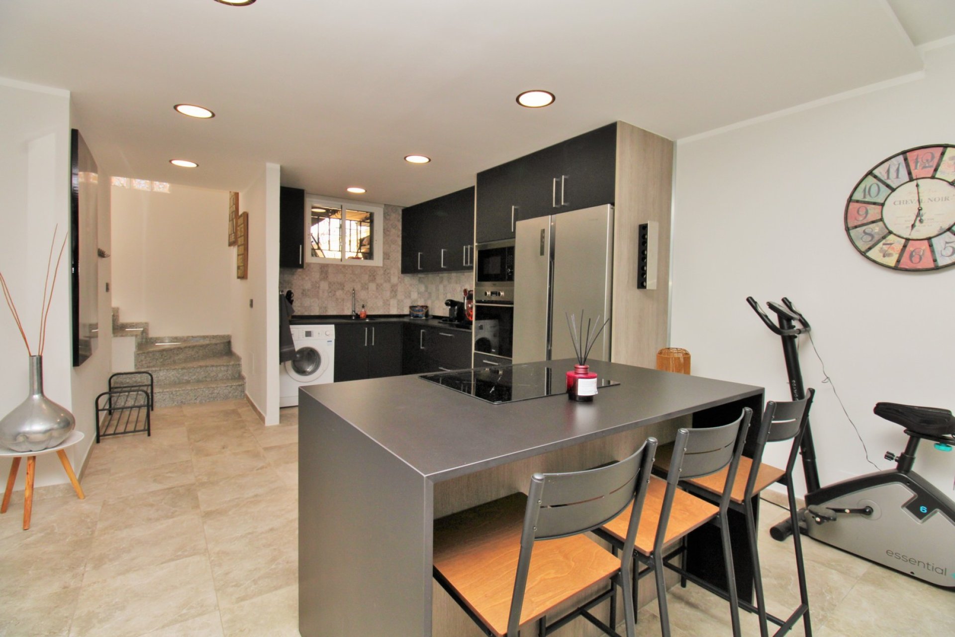 Resale - Villa * - Villamartin * - Villamartín * 