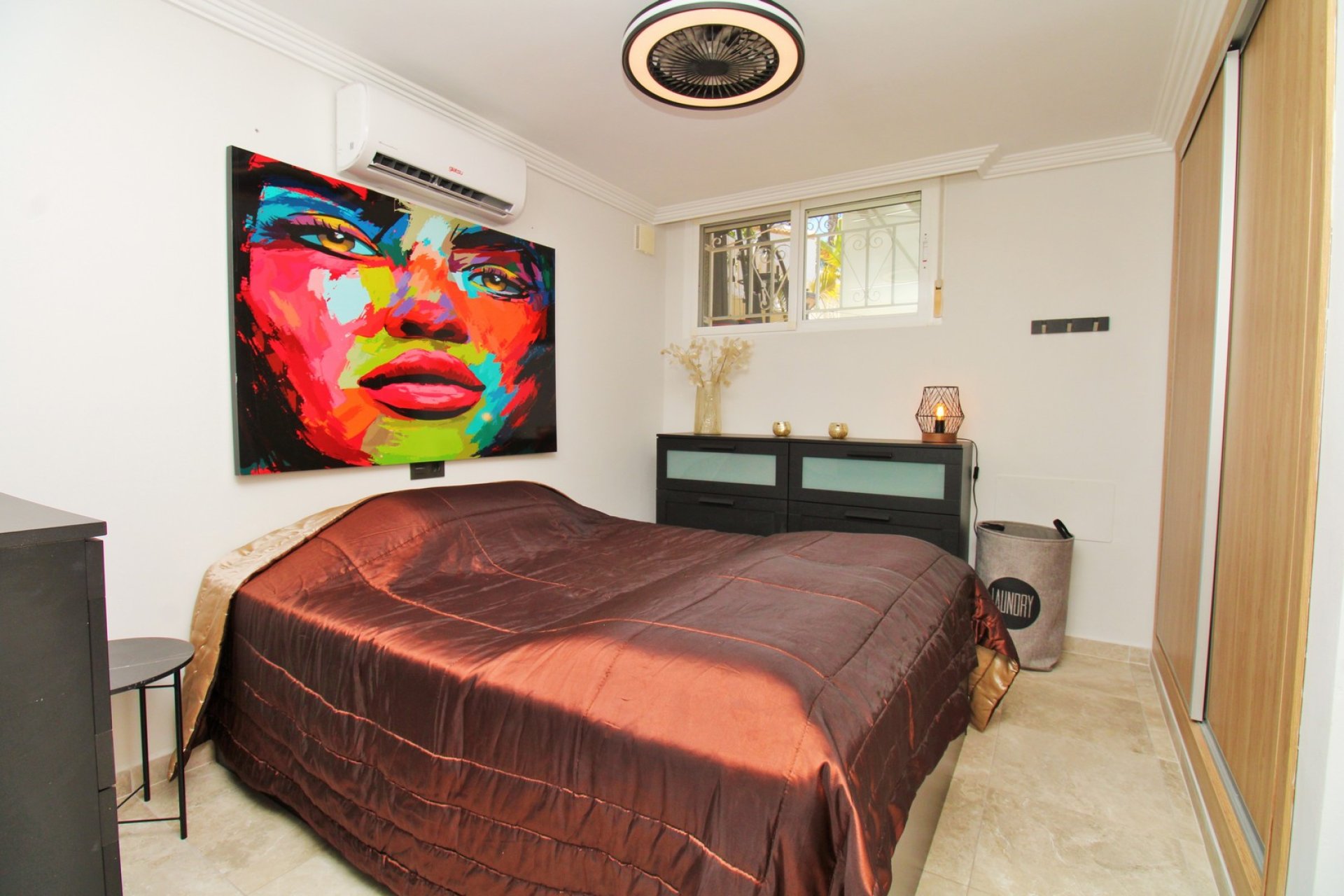 Resale - Villa * - Villamartin * - Villamartín * 