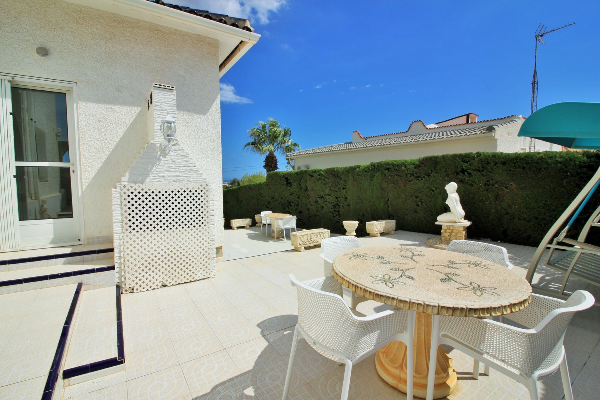 Resale - Villa - Villamartin - Villamartín