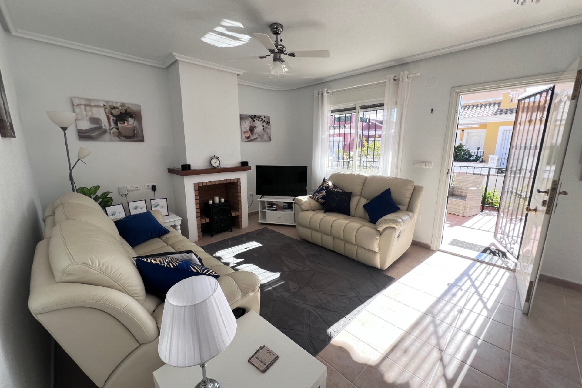 Resale - Villa * - Vistabella Golf *