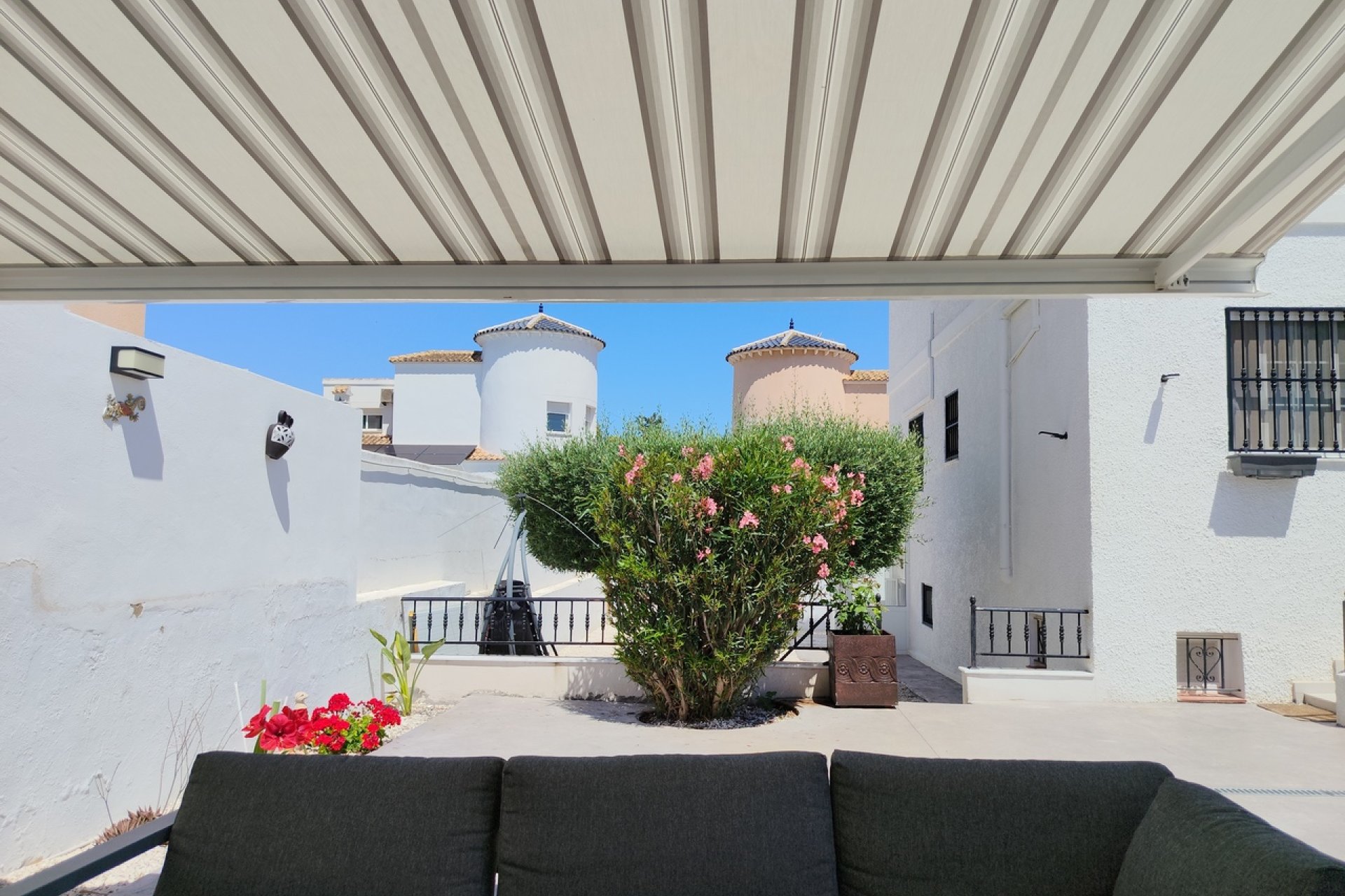 Resale - Villa * - Vistabella Golf *