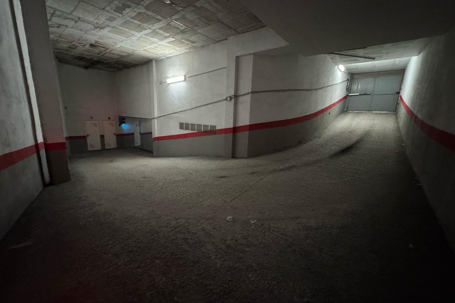 Reventa - Aparcamiento - Torrevieja