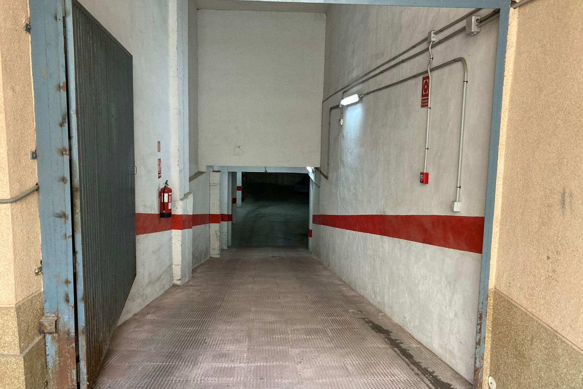 Reventa - Aparcamiento - Torrevieja