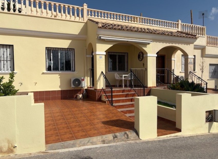 Reventa - Apartamento / Piso - Algorfa