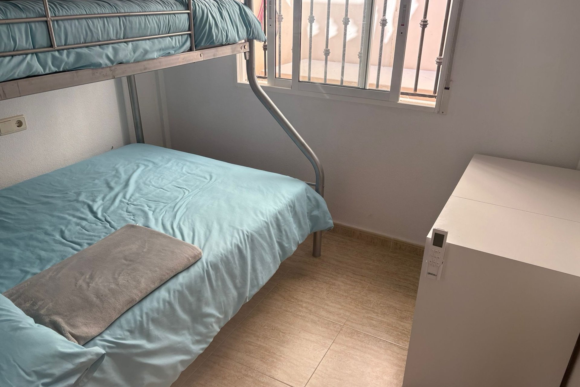 Reventa - Apartamento / Piso - Algorfa