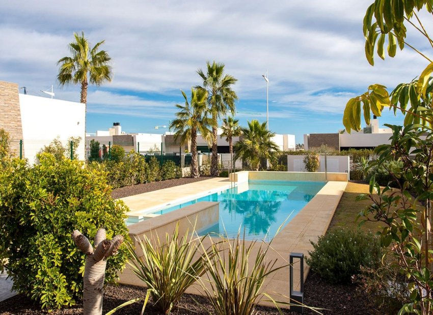 Reventa - Apartamento / Piso - Algorfa