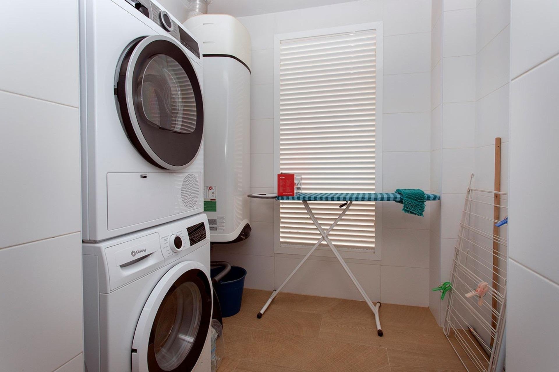 Reventa - Apartamento / Piso - Algorfa