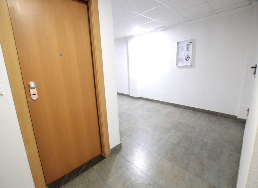 Reventa - Apartamento / Piso - Almoradí