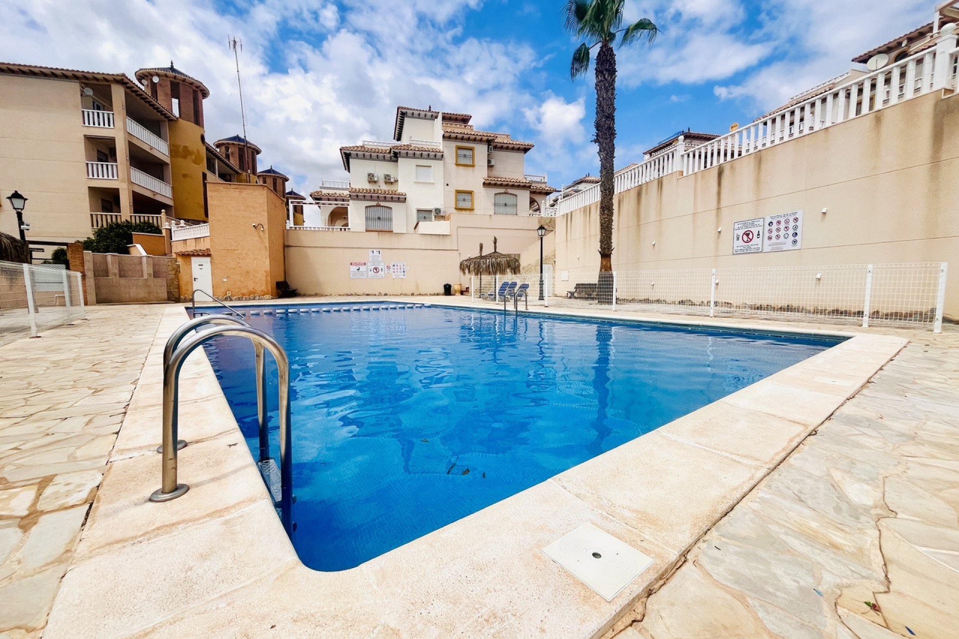 Reventa - Apartamento / Piso - Cabo Roig