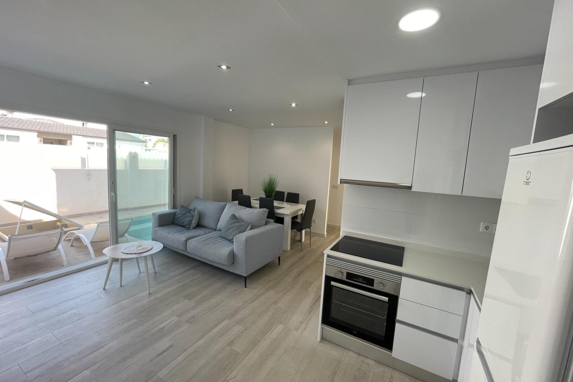 Reventa - Apartamento / Piso - Cabo Roig