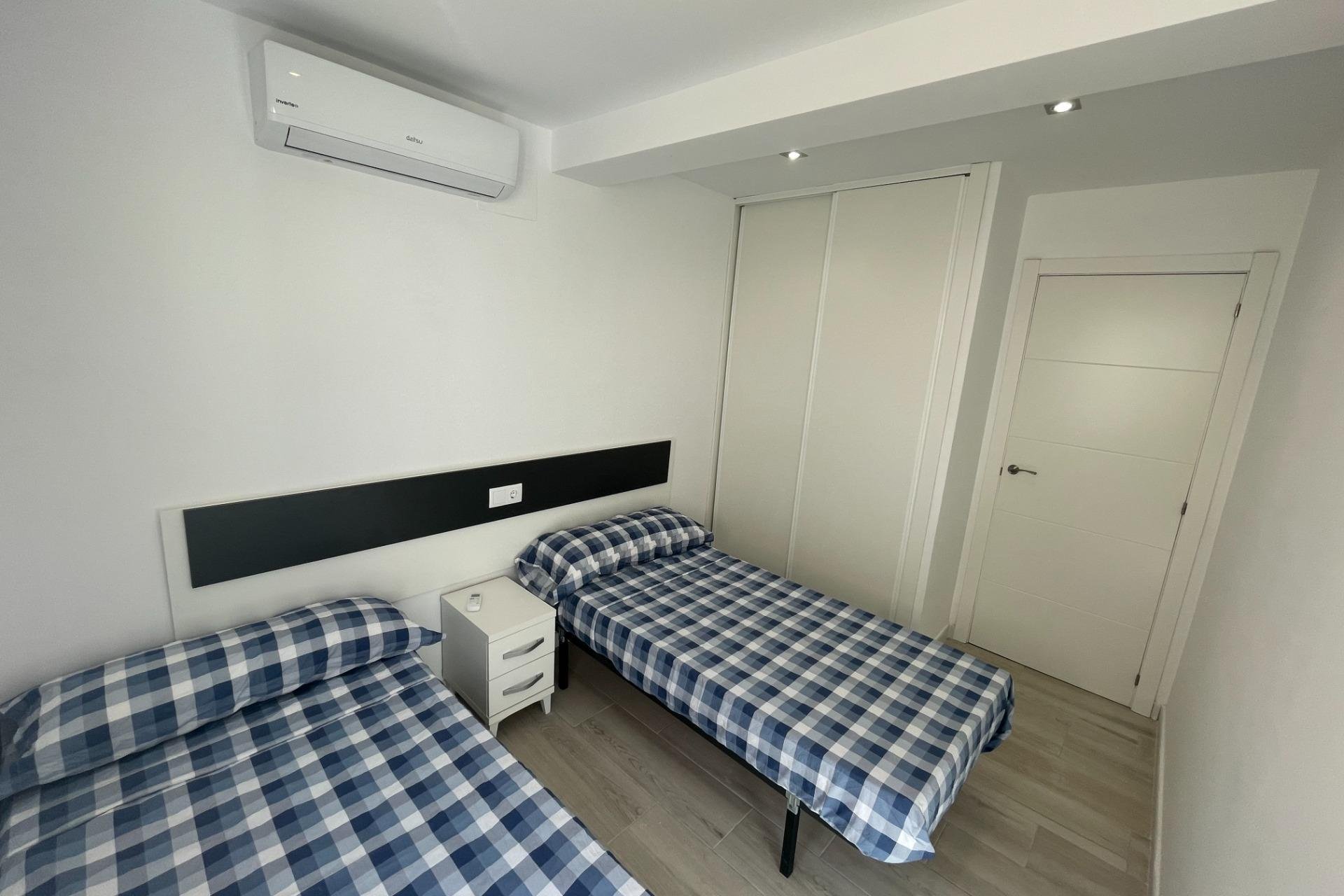 Reventa - Apartamento / Piso - Cabo Roig