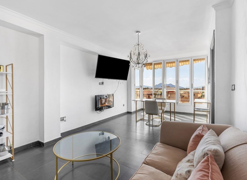 Reventa - Apartamento / Piso - Daya Nueva