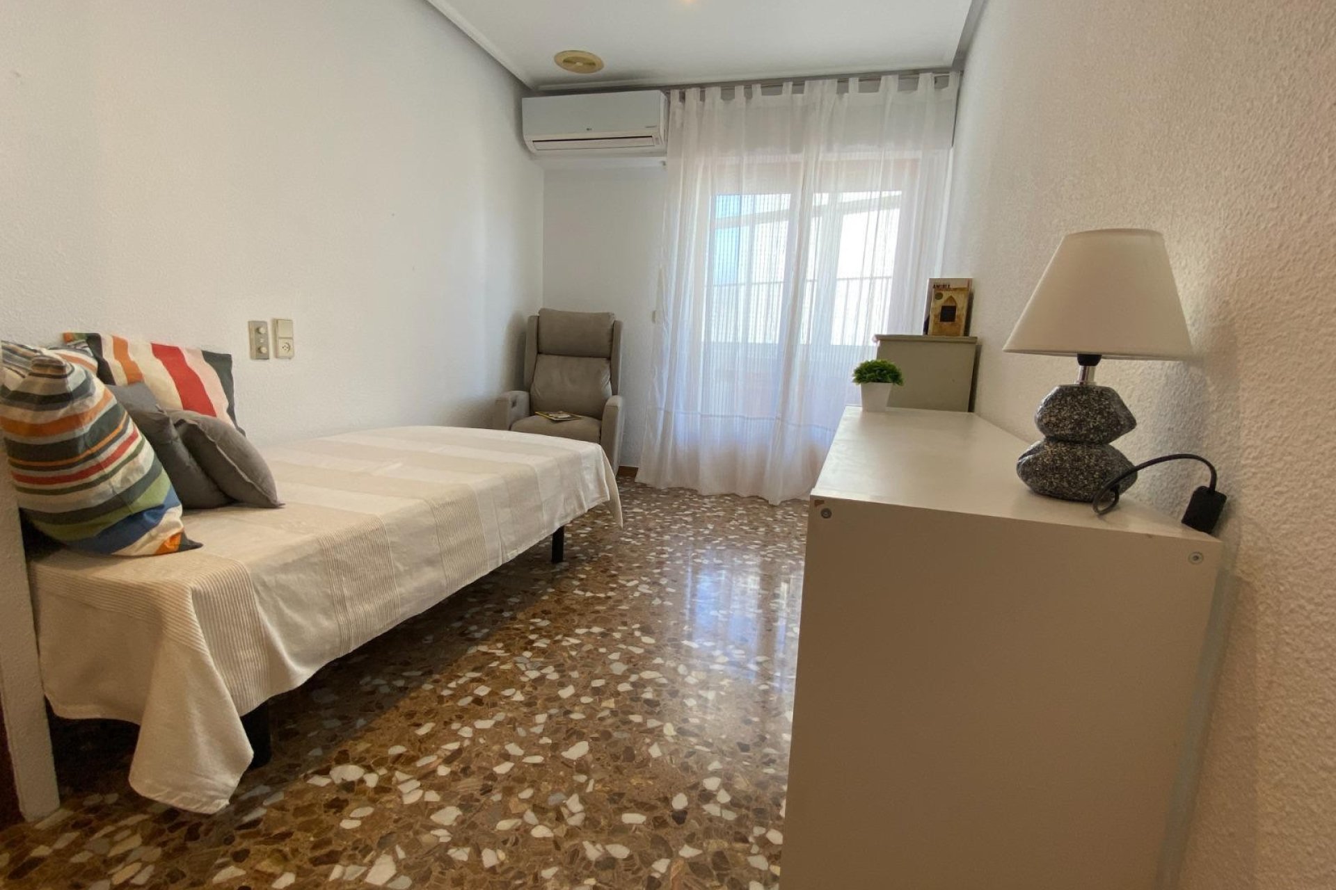 Reventa - Apartamento / piso - Elche - Center