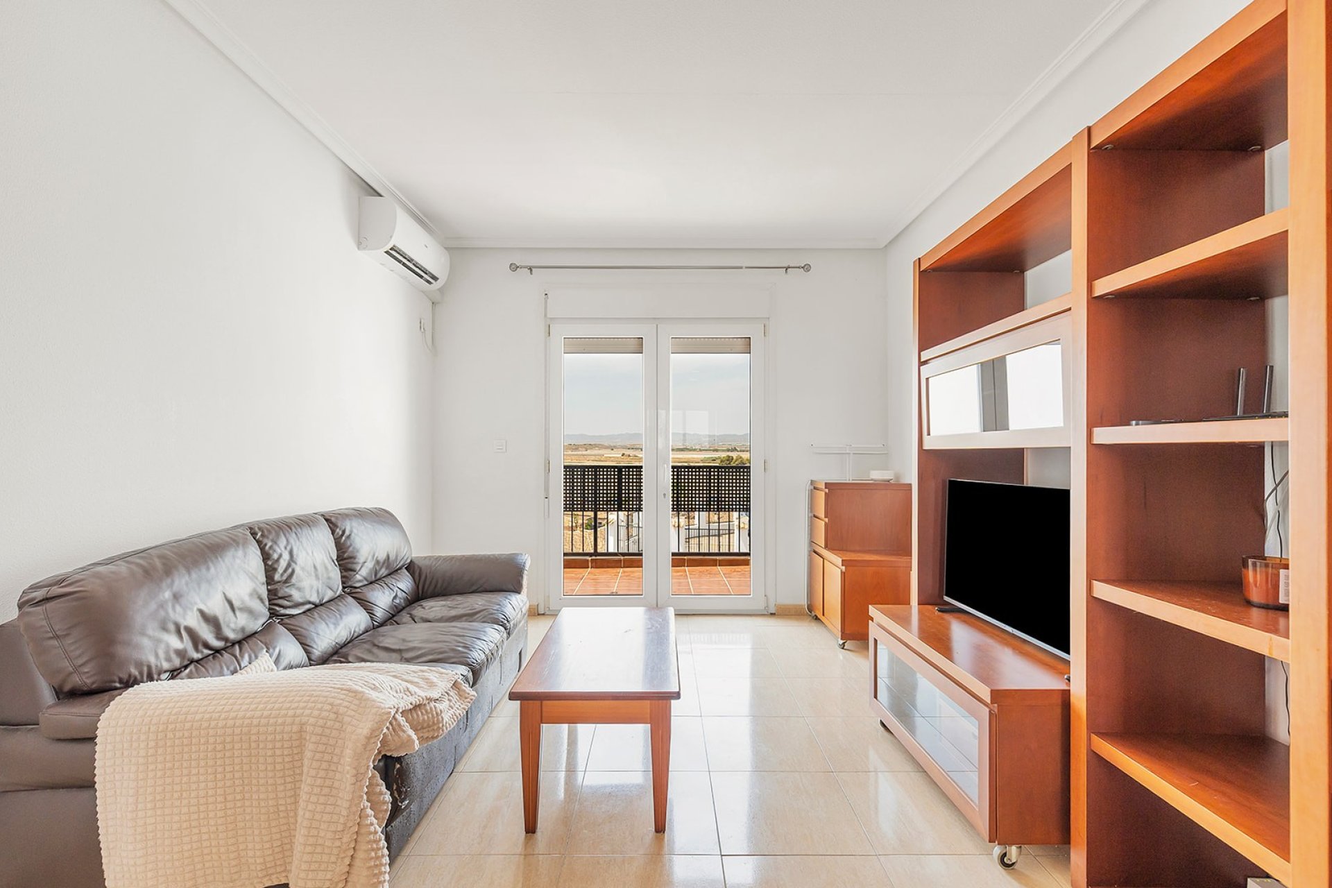Reventa - Apartamento / Piso - Gea y Truyols - Lo Santiago