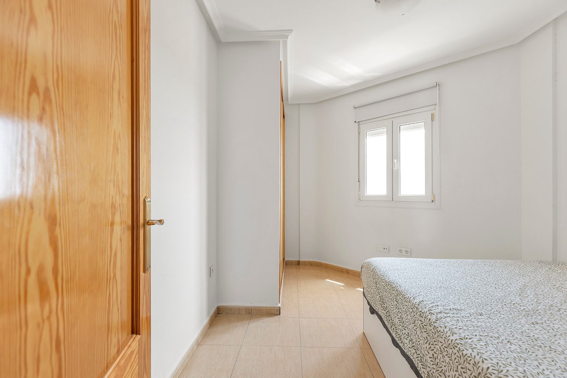 Reventa - Apartamento / Piso - Gea y Truyols - Lo Santiago