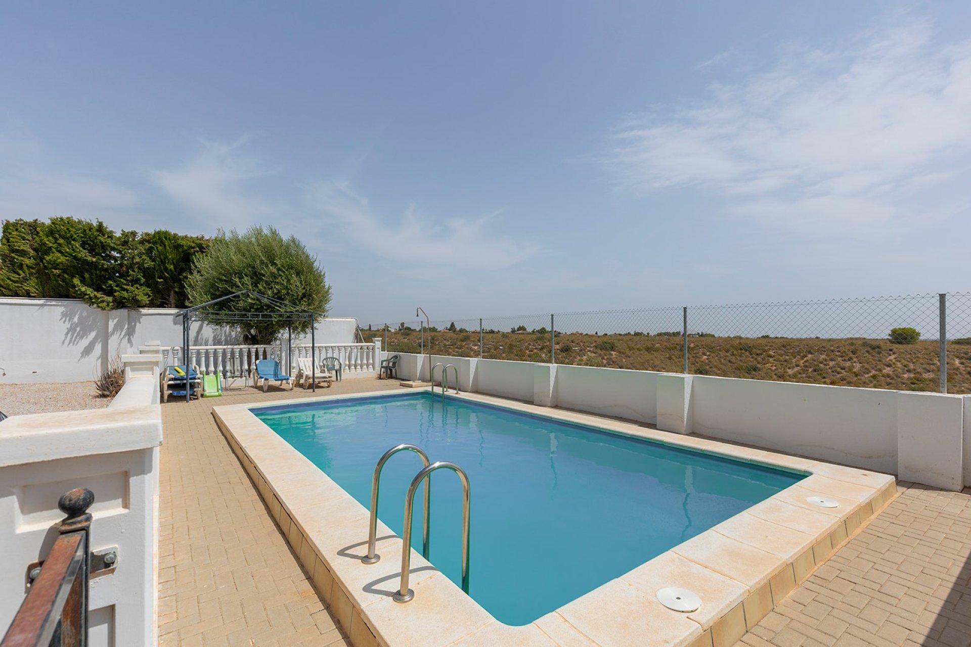 Reventa - Apartamento / Piso - Gea y Truyols - Lo Santiago