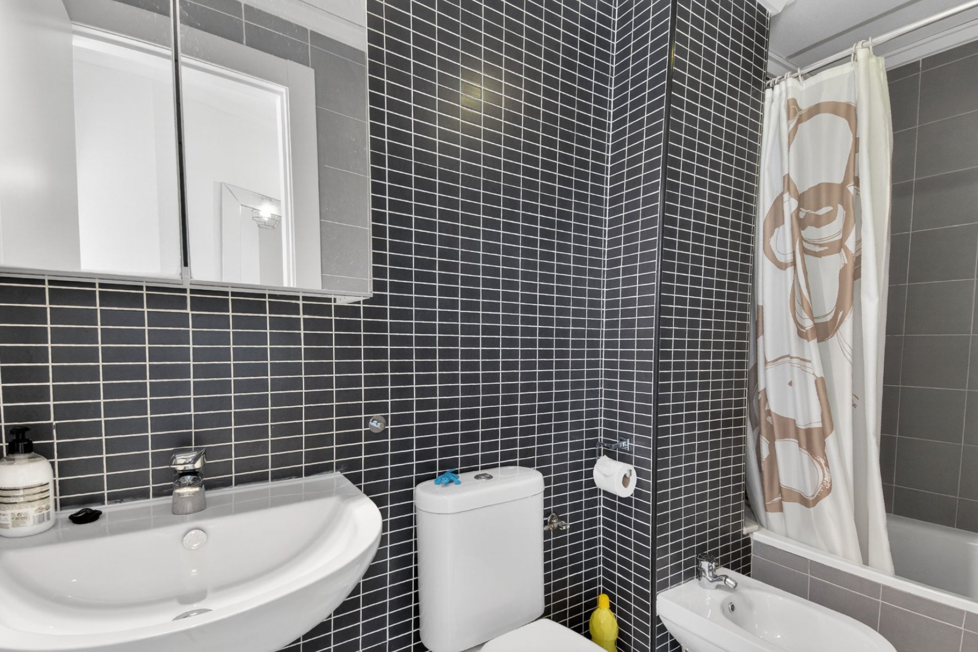 Reventa - Apartamento / Piso - Guardamar del Segura - CENTRO