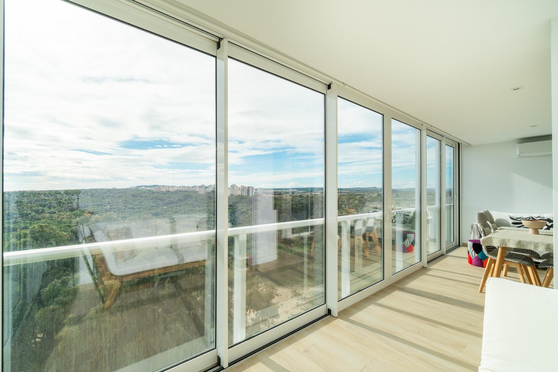 Reventa - Apartamento / Piso - Guardamar del Segura - Puerto Deportivo