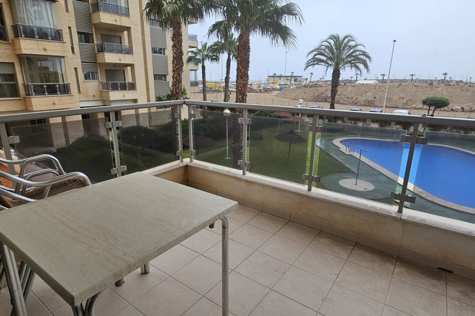 Reventa - Apartamento / piso - Guardamar del Segura - Puerto