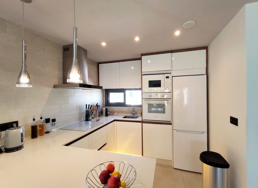 Reventa - Apartamento / Piso - Guardamar del Segura