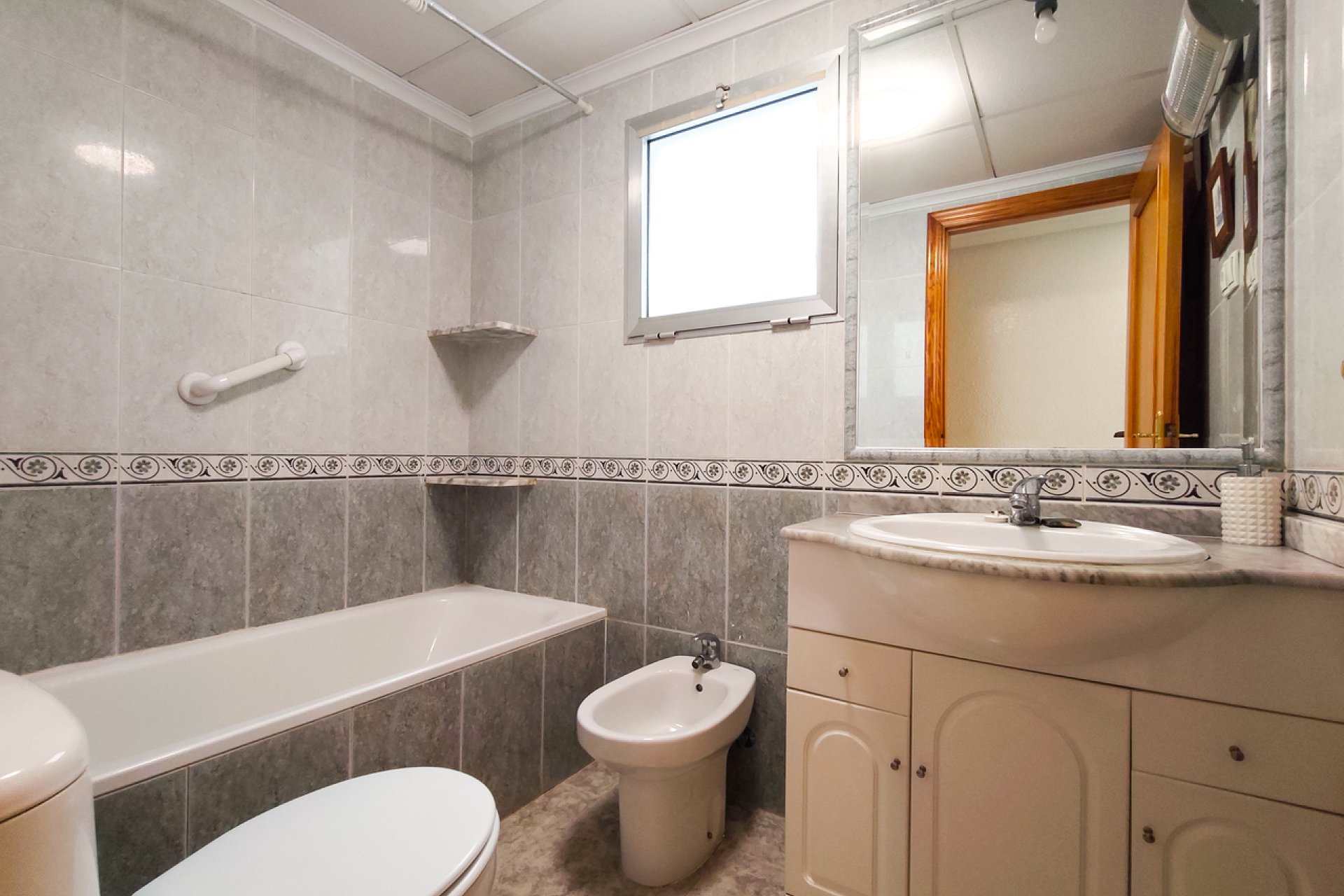Reventa - Apartamento / Piso - Guardamar del Segura