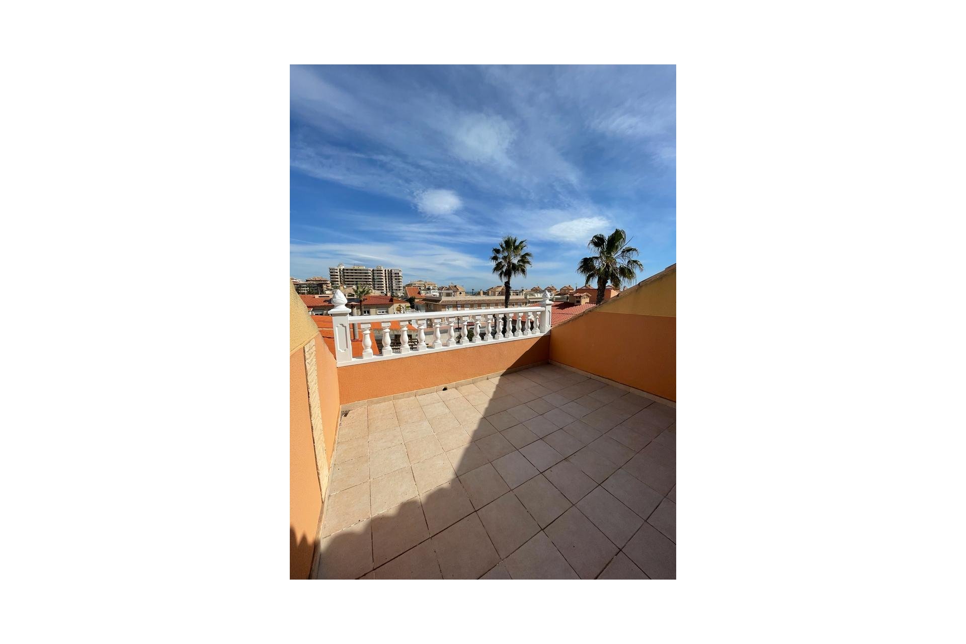 Reventa - Apartamento / Piso - La Mata - Playa