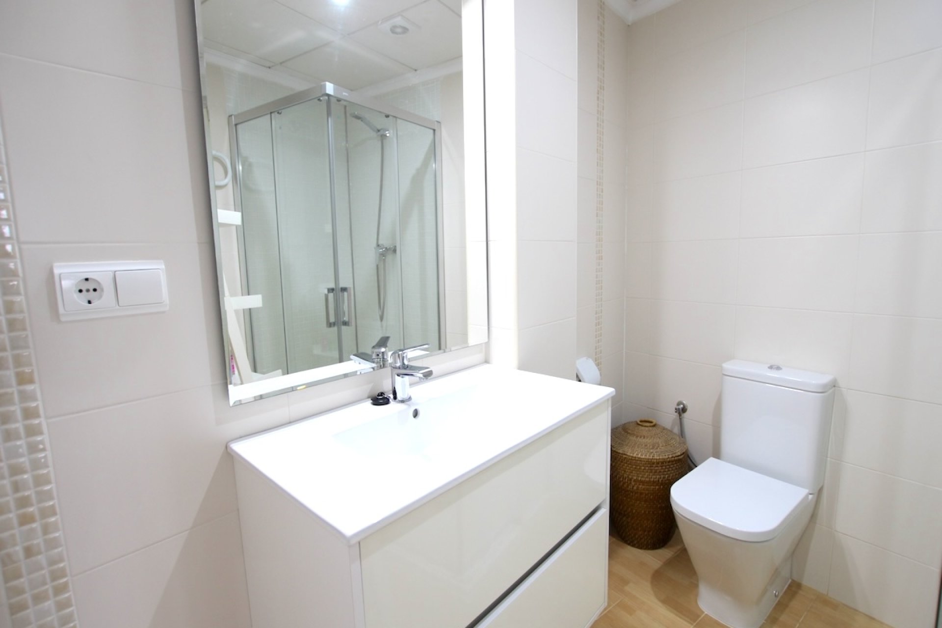 Reventa - Apartamento / Piso - Los Palacios