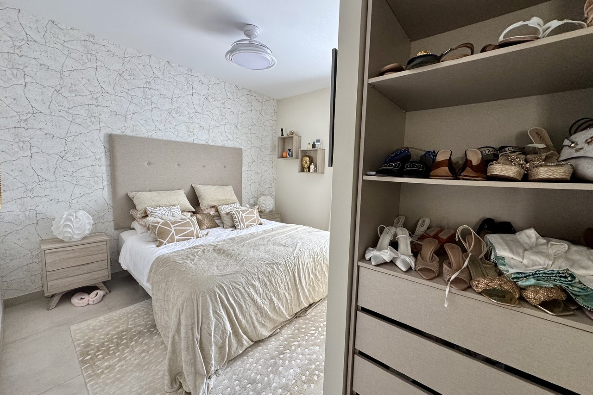 Reventa - Apartamento / Piso - Mar de Cristal