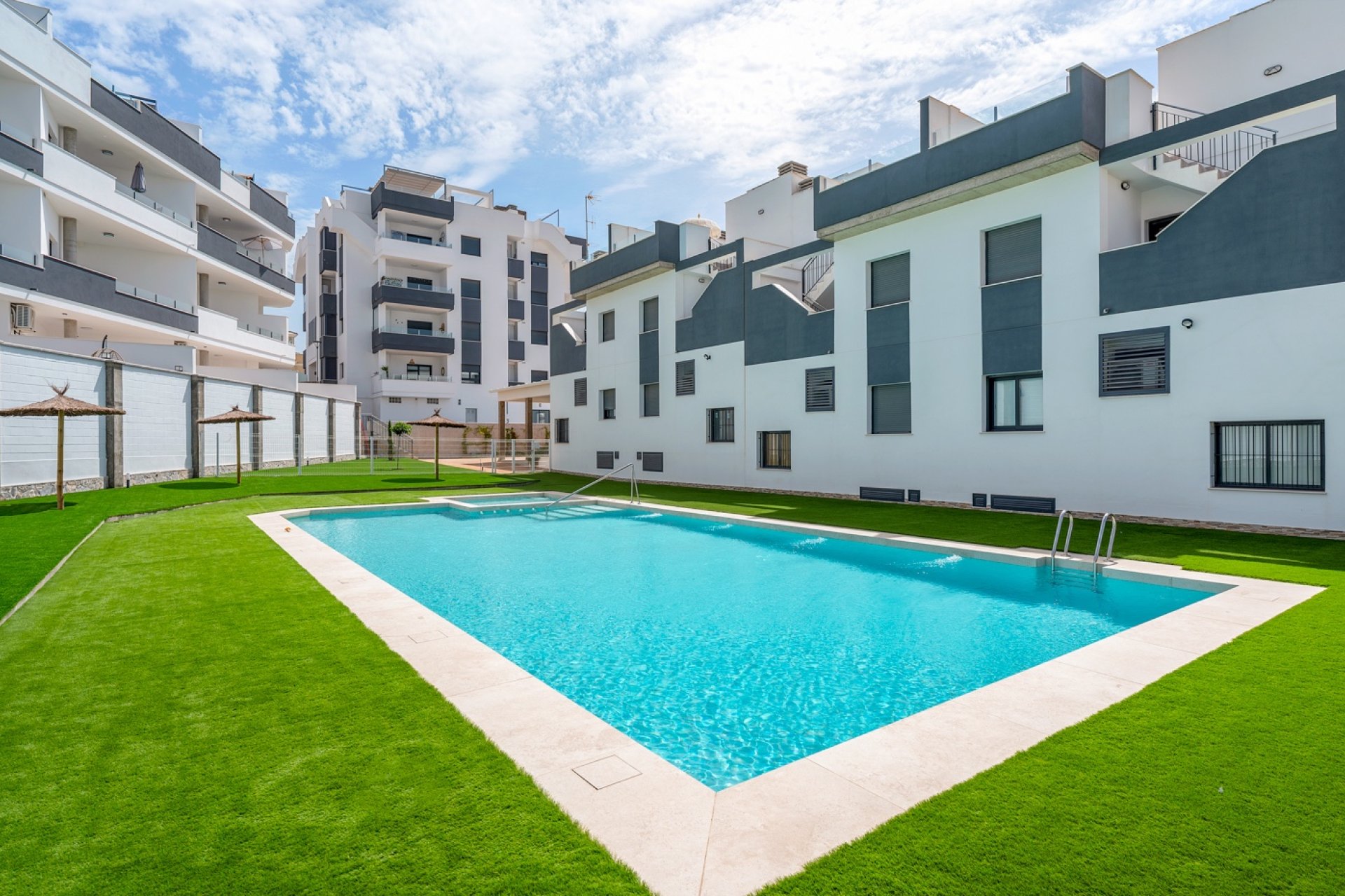 Reventa - Apartamento / Piso - Orihuela - Costa Blanca South