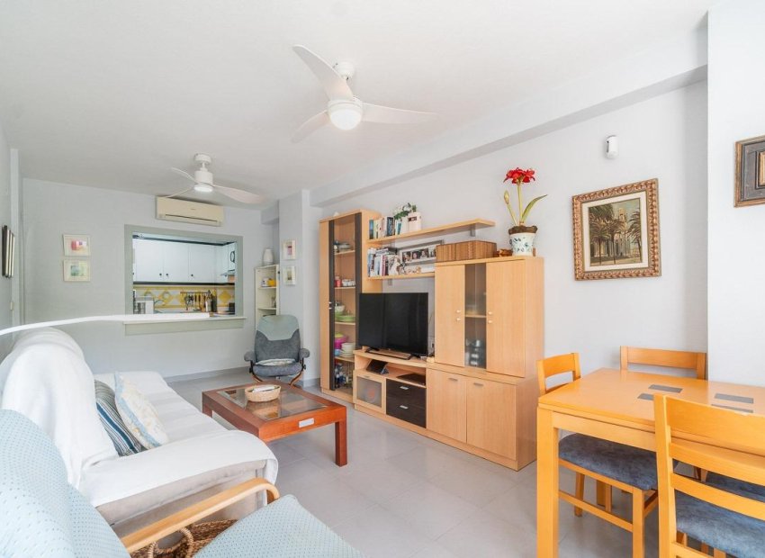 Reventa - Apartamento / Piso - Orihuela Costa - Campoamor